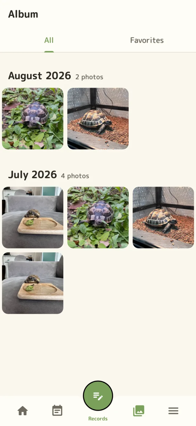 Koura Diary album screen listing logged photos